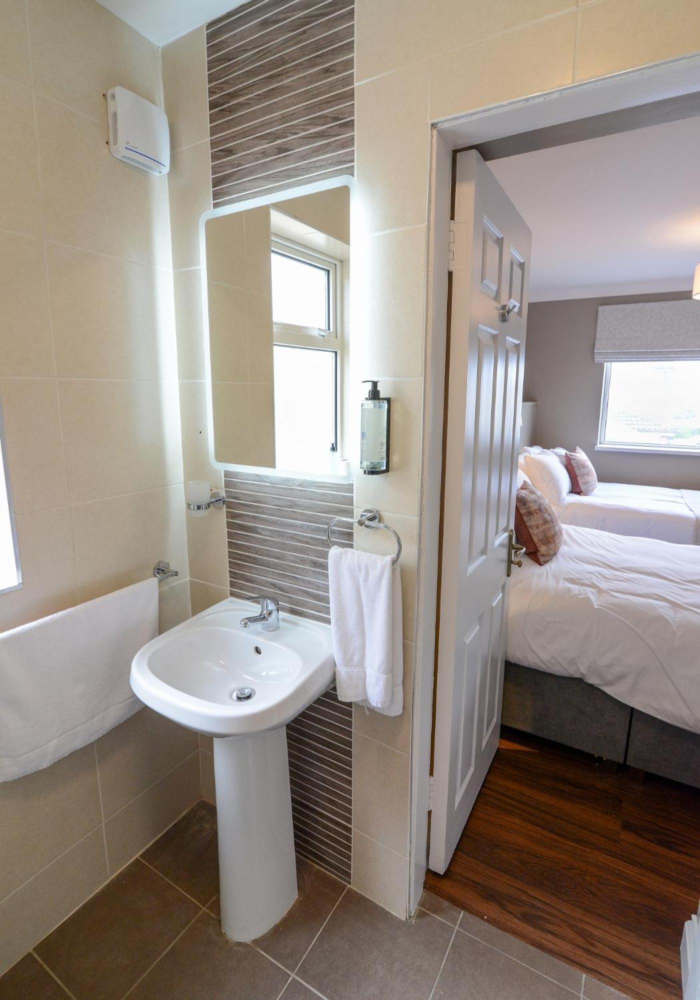 Urban Nest Townhouse Galway Exterior foto